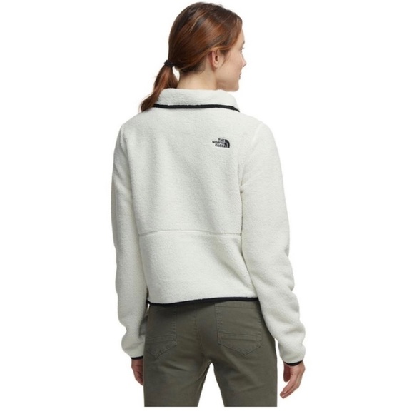 NWT The North Face Dunraven Sherpa Crop in size medium. - Picture 3 of 7